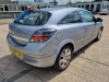 SILVER VAUXHALL ASTRA DESIGN. Reg : FD59 YLO Mileage : 118668 Details: 1 KEY MOT 29/01/2023 WITH V5 AIR CONDITIONING - 3