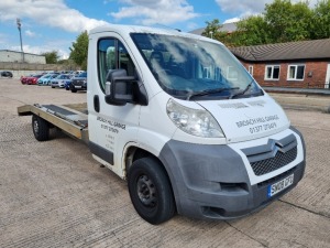 WHITE CITROEN RELAY 35 HDI 120 SWB. ( DIESEL ) Reg : SN08 GFU Mileage : 248601 Details: ENGINE SIZE: 2198CC, 3 KEYS, WITH V5, MOT UNTIL 03/01/2023, SINGLE CAR TRANSPORTER, TWO RAMPS, COME UP ELECTRIC WINCH WITH PLUG IN CONTROL