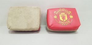 420+ X BRAND NEW MANCHESTER UNITED DEMISTER PAD / SPONGE - COMES IN 3 BOXES - ONE SIDED