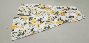 24 X BRAND NEW MISS SELFRIDGES FLOWER DETAILED PANTS IN VARIOUS SIZES RRP £30.00 (TOTAL RRP £720.00)