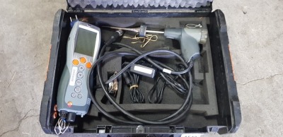 1 X TESTO 330-1 LL - FLUE GAS ANALYSIS SET WITH BLUETOOTH - TUV-TESTED - COMES WITH ALL CABLES - COMES IN CASE - ( SN . 01291713//611 )