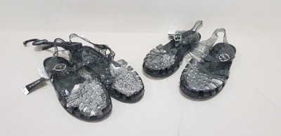 50 X BRAND NEWPAPAYA FIORE BLACK GEL SHOES UK SIZE 7 RRP £6.00 (TOTAL RRP £300.00)