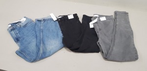 10 PIECE MIXED TOPSHOP JEAN LOT CONTAINING JAMIE JEANS, JONI JEANS AND MOM JEANS IN VARIOUS STYLES AND SIZES