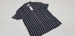 30 X BRAND NEW TOPMAN BLACK AND WHITE STRIPED BUTTONED SHIRTS SIZE MEDIUM RRP £25.00 (TOTAL RRP £750.00)