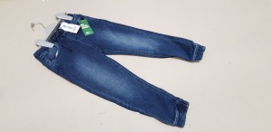 35 X BRAND NEW RETAIL BRANDED PULL ON JEANS AGE 3-4 YEARS RRP £9.00 (TOTAL RRP £315.00)
