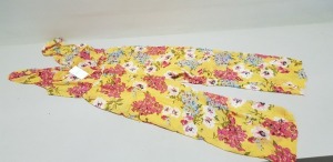 12 X BRAND NEW VILLA CLOTHES SPICY MUSTARD / FLOWER JUMPSUITS IN SIZE 42, 40, 38, 36 AND 34 RRP £50.00 (TOTAL RRP £600.00)