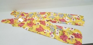 12 X BRAND NEW VILLA CLOTHES SPICY MUSTARD / FLOWER JUMPSUITS IN SIZE 42, 40, 38, 36 AND 34 RRP £50.00 (TOTAL RRP £600.00)