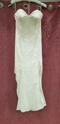 1 X CATHERINE JANE WEDDING DRESS SIZE 14 RRP £930.00