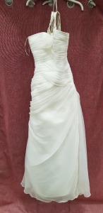 1 X PRONOVIAS WEDDING DRESS SIZE 14