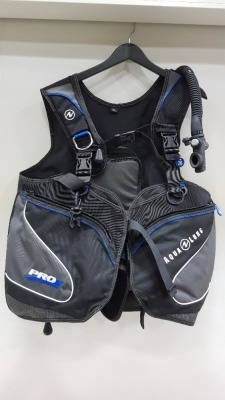 1 X AQUALUNG DIVING HARNESS SIZE LARGE