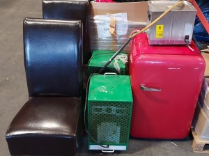 6 X PIECE MIXED LOT CONTAINING RED FRIDGE, ULTRASONIC CLEANER, 2 X GREEN HUMIDIFIERS AND 2 X BROWN CHAIRS