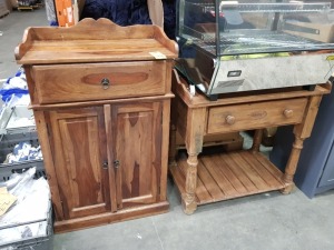 2 PIECE FURNITUR LOT TO INCLUDE DUBARRYS WOODEN CABINET WITH 1 DRAWER AND 1 X WOODEN CABINET WITH 2 SHELVES AND 1 DRAWER