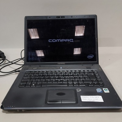 1 X COMPAQ C700 LAPTOP - HARD DRIVE WIPED - WITH CHARGER