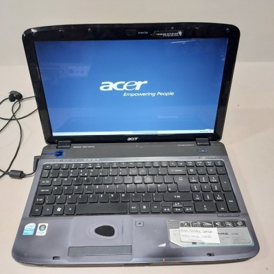 1 X ACER 57382 LAPTOP - HARD DRIVE WIPED - NO OS - WITH CHARGER