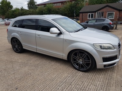 SILVER AUDI Q7 S LINE QUATTRO TDI (DIESEL) REG NO: OY07 LZT ENGINE SIZE: 2967CC FIRST REGISTERED: 12/04/2007 WITH V5, 1 KEY, 7 SEATS, ALPINE TV WITH REMOTE CONTROL. PLEASE NOTE, THIS VEHICLE HAS AN AIR SUSPENSION ELECTRICAL FAULT MILEAGE : 129,536