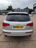 SILVER AUDI Q7 S LINE QUATTRO TDI (DIESEL) REG NO: OY07 LZT ENGINE SIZE: 2967CC FIRST REGISTERED: 12/04/2007 WITH V5, 1 KEY, 7 SEATS, ALPINE TV WITH REMOTE CONTROL. PLEASE NOTE, THIS VEHICLE HAS AN AIR SUSPENSION ELECTRICAL FAULT MILEAGE : 129,536 - 4