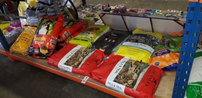 13 X BRAND NEW DOG FOOD LOT TO INCLUDE ALPHA GOLD BRITISH BEEF ( 15KG ) , SKINNERS FIELD AND TRIAL MUESLI MIX ADULT DOG , GIBSONS SCOTTISH SALMON PUPPY FOOD , PURINA BETA DUAL AHPE KIBBLES (14KG) , PURINA OMEGA TASTY ORIGINAL WITH BEEF (15KG) DR.JOHN TIT