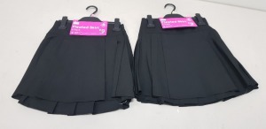 55 X BRAND NEW F&F PACKS OF 2 GIRLS PLEATED SKIRTS ALL IN BLACK IN VARIOUS SIZES TO INCLUDE ( 4-5 YRS - 8-9 YRS - 9 - 10 YRS )