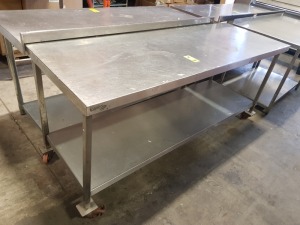 1 X 2 TIER STAINLESS STEEL PREP TABLE ON WHEELS ( DIMENSION : 200 CM HEIGHT / 70 CM DEPTH / 85.5 CM HEIGHT