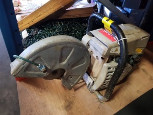 1 X MAKITA DPC-6400 PETROL STIHL SAW WITH WATER FEED