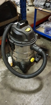 SEALEY POWER CLEAN 110V INDUSTRIAL VACUUM CLEANER