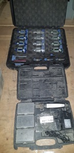 2 X VEHICLE BODY REPAIR KITS (ONE IS A DRAPER HOT PLASTIC STAPLER KIT)