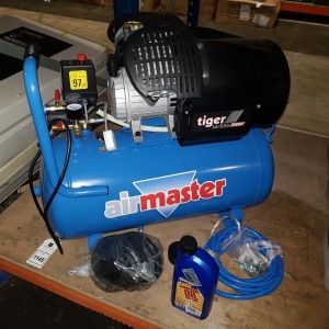 BRAND NEW AIRMASTER TIGER 16/550 TURBO COMPRESSOR (NOTE ONE FILTER NEEDS REPLACING) PLUS 1 LITRE COMPRESSOR OIL