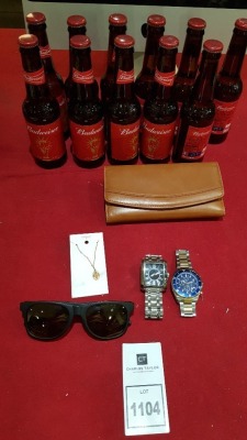 MISC LOT OF 16 ITEMS CONTAINING BULOVA & SORRENTO WATCHES, FOSSIL PENDANT & CHAIN, TAN LEATHER EFFECT PURSE, SUNGLASSES AND 11 BOTTLES OF BUDWEISER (BBE JULY 2023)