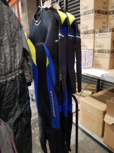 4 X BRAND NEW SCUBAPRO WET DIVING SUIT IN SIZES XL, L AND S