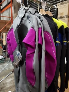 3 X BRAND NEW BODYGLOVER WET DIVING SUITS IN SIZES XXL AND XL