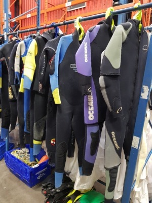 10 X VARIOUS DIVING WET SUITS TO INCLUDE OCEANIC, MARES, CAMARO, BODY GLOVE, ETC IN VARIOUS SIZES