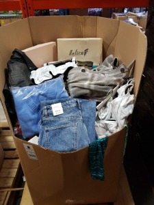 250, X MIXED CLOTHING LOT CONTAINING LILY COTTON SOFT BRA, PRETTY LITTLE THINGS PETITE PINK PRINT DRESS, ZARA HI-RISE FULL LENGTH JEANS, BOOHOO MAN TOP, DAMART CORNFLOWER BLUE JUMPERS, ETC IN VARIOUS COLOURS AND SIZES. (HALF PALLET BOX)