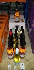 28 X MIXED ALCOHOL LOT CONTAINING 12 X PREMIER ESTATE GRAND ROSE VINO SPUTMANTE ( 750 ML ) -( 11% VOL ) , 3 X BLUEHILL VALLEY PINOT GRIGIO BLUSH ( 750 ML ) - ( 11.5 % VOL ) , 3 X BLUEHILL VALLEY SHIRAZ TERRE SICILANE (750 ML ) - ( 12% VOL ) , 3 X PREMI