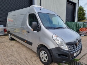 GREY RENAULT MASTER LM35 BUSINESS. ( DIESEL ) Reg : YJ69CJE, Mileage : 4194 Details: 6 SPEED MANUAL DIESEL RENAULT PANEL VAN 2298CC FRIDGE VAN WITH AIR CON GAH FREEZER WITH CAB CONTROL FULLY INSULATED VAN INCLUDING DOORS, PLEASE NOTE, THERE IS AN ISSUE WI