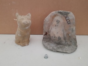 21CM SITTING CAT ( TYPE 2 ) MASTER CAST WITH LATEX SLIP & FIBRE GLASS MOULD (FOR CASTING PRODUCT TO RETAIL £11.99 )