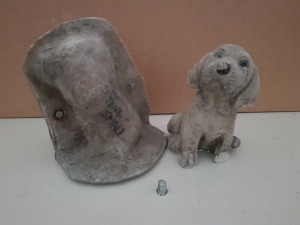 25CM DOG SITTING SMALL MASTER CAST WITH LATEX SLIP & FIBRE GLASS MOULD (FOR CASTING PRODUCT TO RETAIL £12.99 )