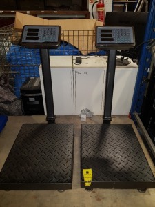 2 X HEAVY DUTY LARGE DIGITAL 300KG WEIGHING PLATFORM SCALES - IN GREY