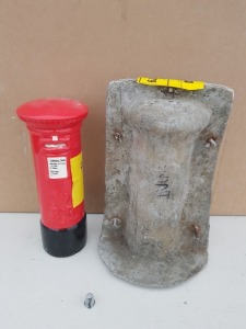 30CM PILLAR BOX MASTER CAST WITH LATEX SLIP & FIBRE GLASS MOULD (FOR CASTING PRODUCT TO RETAIL £19.99)