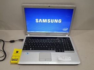 SAMSUNG R530 LAPTOP SOLID STATE HARD DRIVE WIPED WITH CHARGER