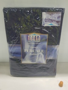 84 X BRAND NEW ROYAL SULTAN COLLECTION LUXURY PERCALE SINGLE FITTED SHEETS IN 7 BOXES - (PLEASE NOTE PRODUCT PERFECT CONDITION, BOXES SLIGHT WATER DAMAGE)