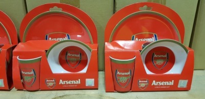 120 X BRAND NEW ARSENAL OFFICIAL LICENSED PRODUCT 3 PIECE DINNER SET TO INCLUDE CUP, PLATE AND BOWL - IN 6 BOXES