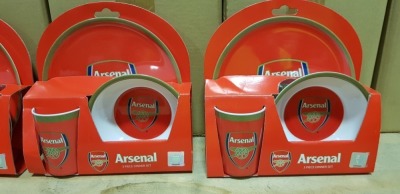 120 X BRAND NEW ARSENAL OFFICIAL LICENSED PRODUCT 3 PIECE DINNER SET TO INCLUDE CUP, PLATE AND BOWL - IN 6 BOXES