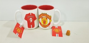 324 X BRAND NEW FOOTBALL MANIA MANCHESTER UNITED (BERBATOV) LARGE MUGS