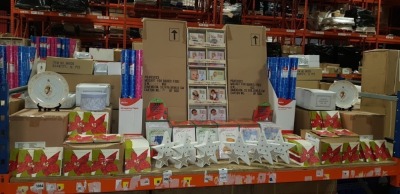 FULL BAY BRAND NEW MIXED LOT CONTAINING WOOLWORTHS WRAPPING PAPER, STANDS OF MOSART FOR BABIES, THE QUEENS DIAMOND JUBILEE PLATES AND MUGS, LARGE AMOUNT OF 3D MUSICAL CARDS WITH ENVELOPES, CERAMIC LIGHT UP STARS AND MERRY CHRISTMAS CARDS ETC