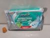 480 X PACKS OF ULTRA COMPACT ANTIBACTERIAL WET WIPES -PH BALANCED- (40PC PER PACK) IN 20 BOXES ( EXPIRY DATE 04 / 06 / 22 - BUT APPEAR FULLY USEABLE )