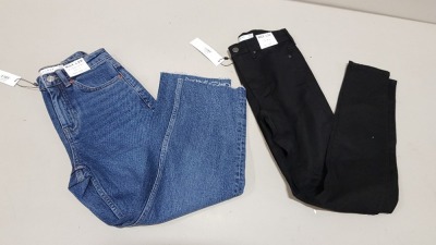 15 PIECE BRAND NEW MIXED TOPSHOP JEANS LOT CONTAINING TOPSHOP LEIGH SUPER SOFT SKINNY JEANS - IN SIZE UK 6 & TOPSHOP HIGH WAISTED STRAIGHT PETITE JEANS - IN SZIE UK 4