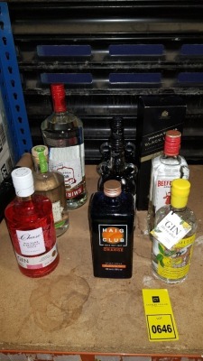 9 X MIXED ALCOHOL LOT IE. JOHNNY WALKER BLACK LABEL - HAIG CLUB ORANGE WHISKEY -KRAKEN RUM -1.5L SMIRNOFF VODKA- CHASE RUBHARD GIN - ETC