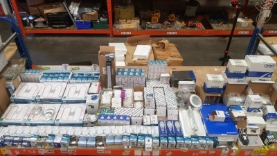200 + PIECE BRAND NEW COMMERCIAL / HOMEWARE ELECTRICAL ITEMS TO INCLUDE CROMPTON LAMPS 5W LED GLASS GU10 LIGHTBULBS , 3/4 GANG GRID SURFACE GRID SURFACE METALCLAD BOX , CHINT NR2-25 , CHINT AC CONTACTOR NC-1 - 2501 , COMPACT FLUORESCENT L TYPE , CROMPTON