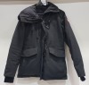 1 X PREVIOUSLY WORN CANADA GOOSE MENS JACKET IN BLACK - IN SIZE S