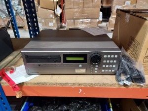 1 X BOXED MITSUBISHI DIGITAL RECORDED - MODEL DX-TL4509E